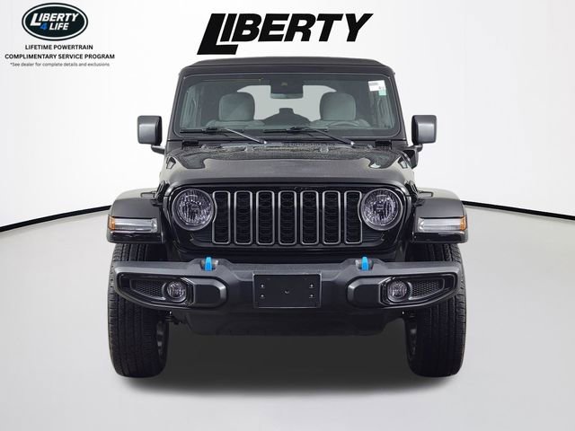 Used 2024 Jeep Wrangler Unlimited AWD/4WD image 8