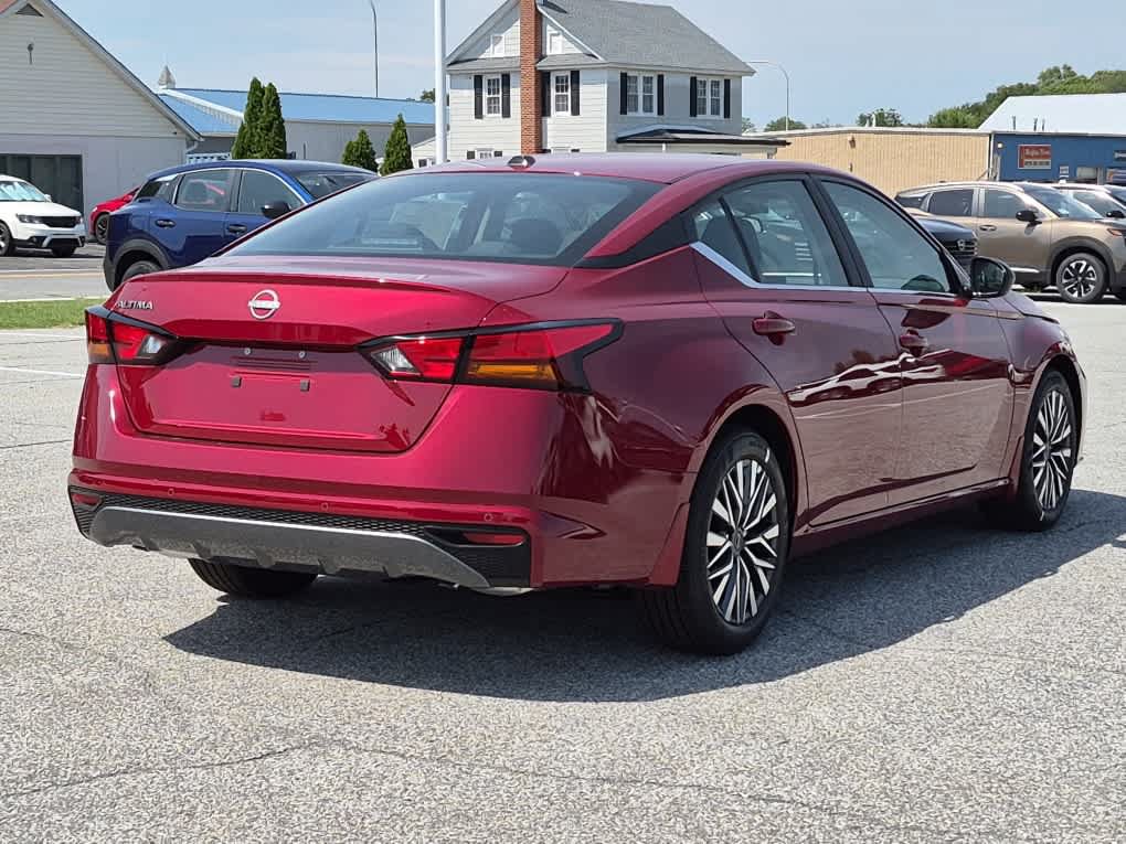 New 2026 Nissan Altima 2.5 SV FWD image 3