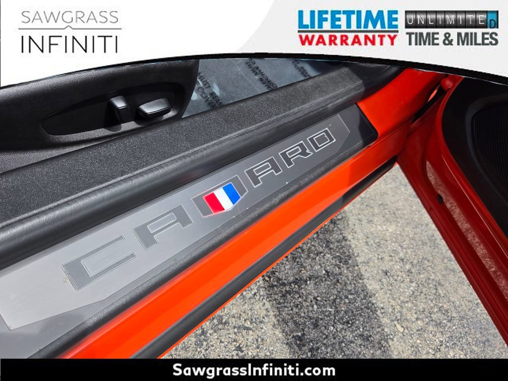 Used 2019 Chevrolet Camaro SS RWD image 27