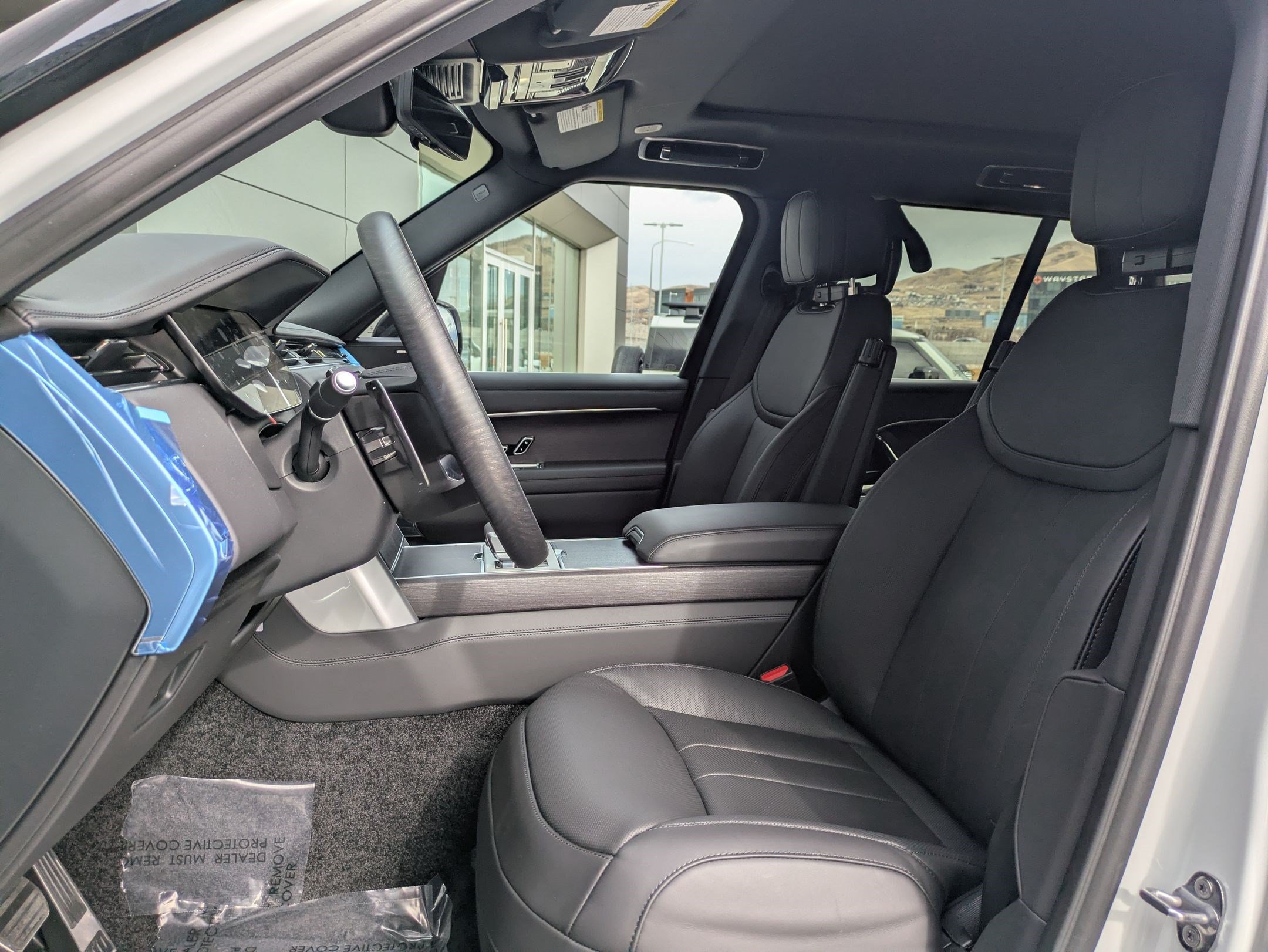New 2026 Land Rover Range Rover SE AWD/4WD image 16