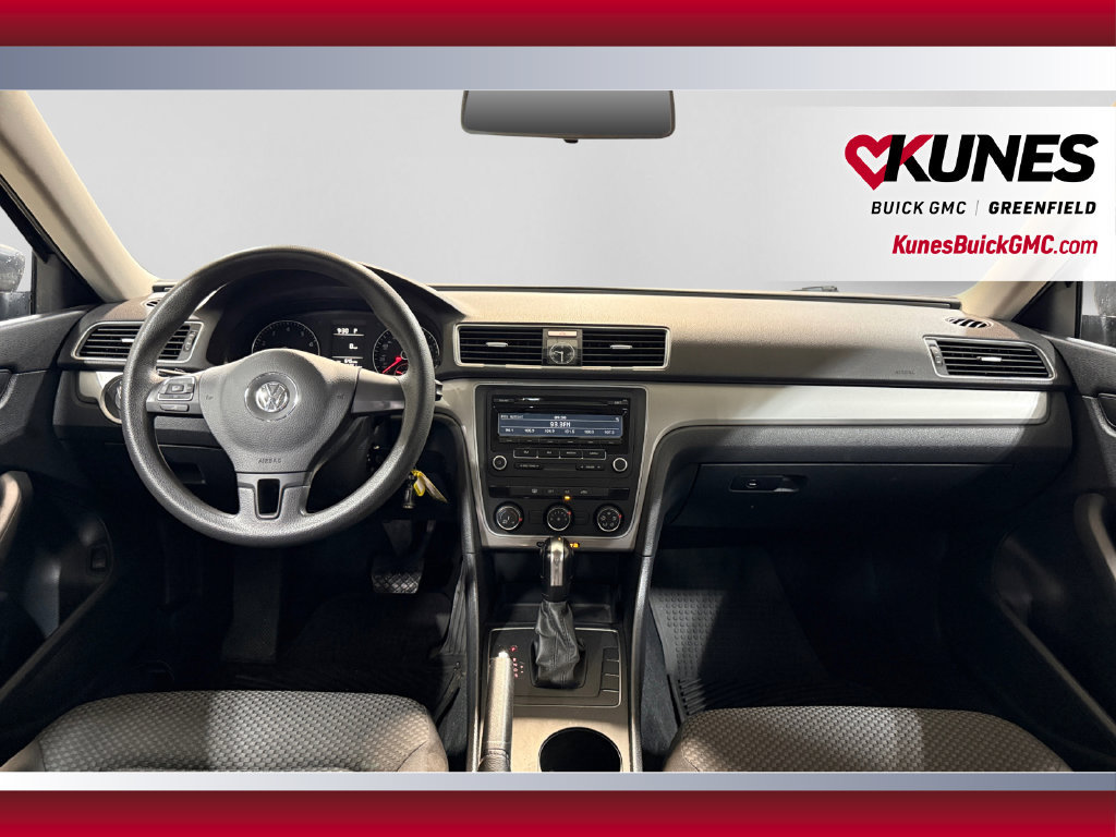 Used 2013 Volkswagen Passat 2.5 S FWD image 19