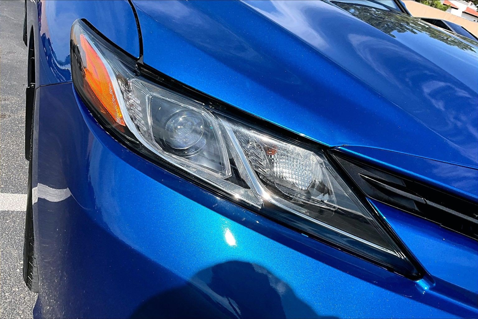 Used 2020 Toyota Camry LE FWD image 28
