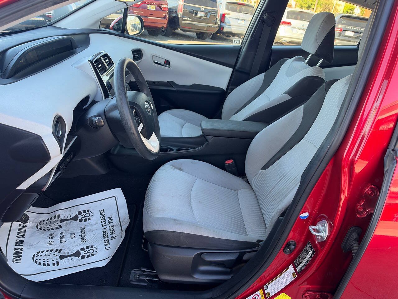 Used 2017 Toyota Prius Two w/ Prius Two Safety Plus Package FWD image 10