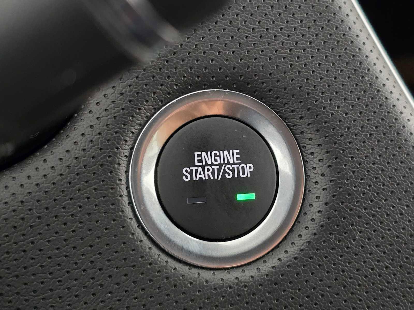 Used 2024 Cadillac XT5 Premium Luxury image 29