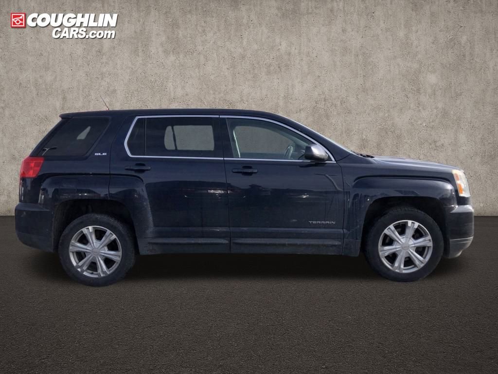 Used 2017 GMC Terrain SLE image 9
