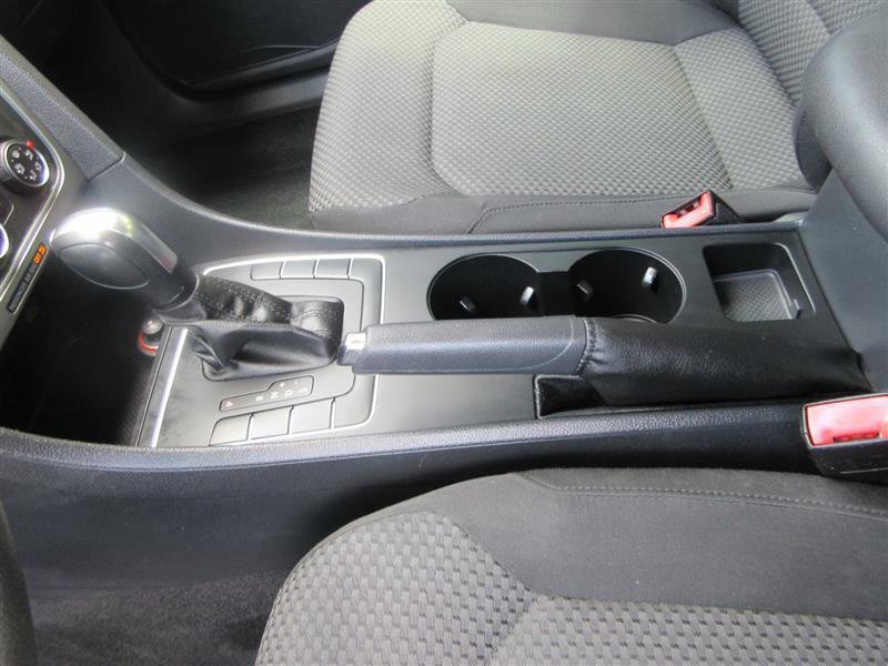 Used 2014 Volkswagen Passat 1.8T S image 18