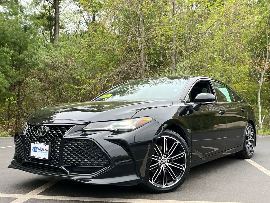 Used 2019 Toyota Avalon Touring w/ Advanced Safety Package FWD image 1
