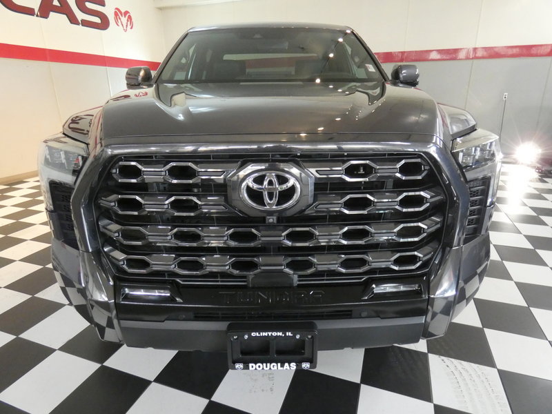 Used 2023 Toyota Tundra Platinum AWD/4WD image 2
