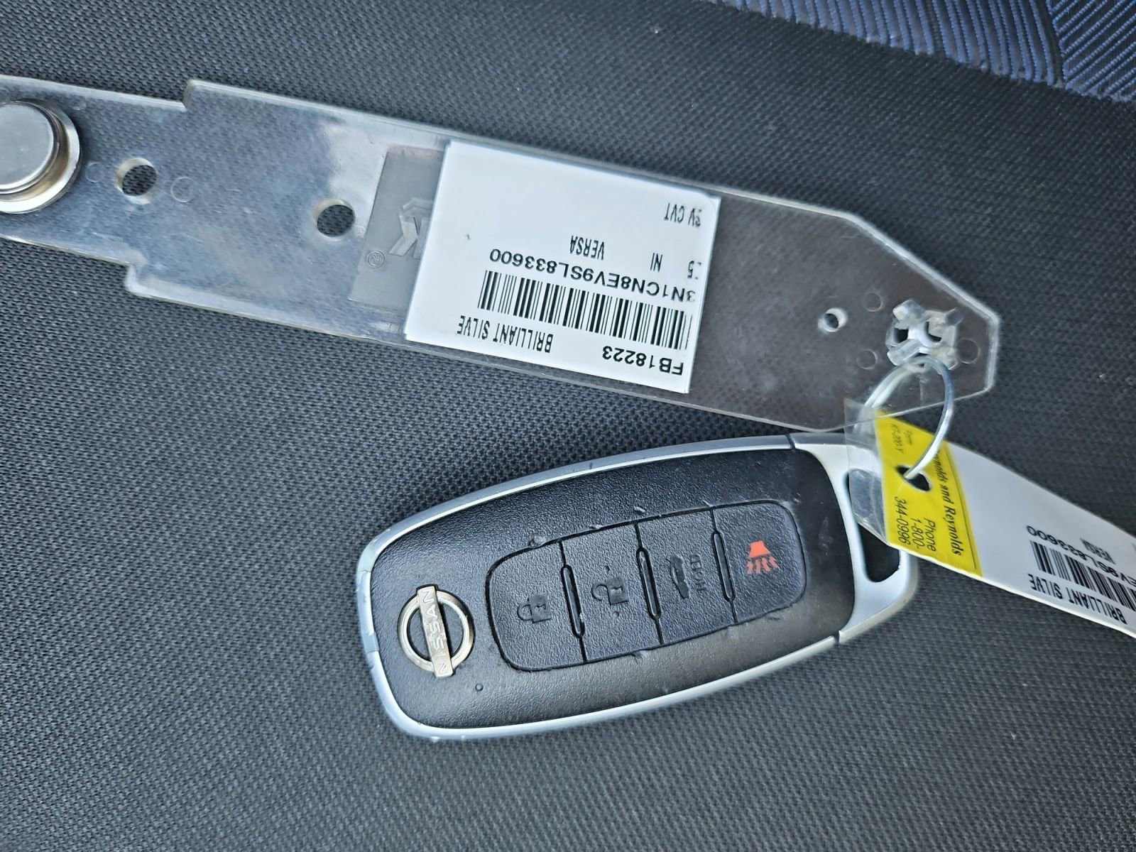 Used 2025 Nissan Versa SV FWD image 18
