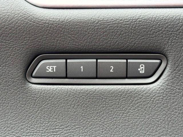 New 2025 Cadillac XT5 Premium Luxury w/ Technology Package image 16