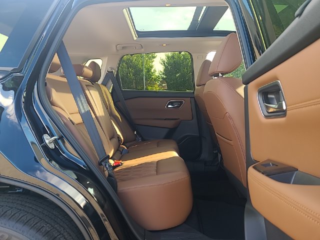 New 2026 Nissan Rogue Platinum AWD/4WD image 29