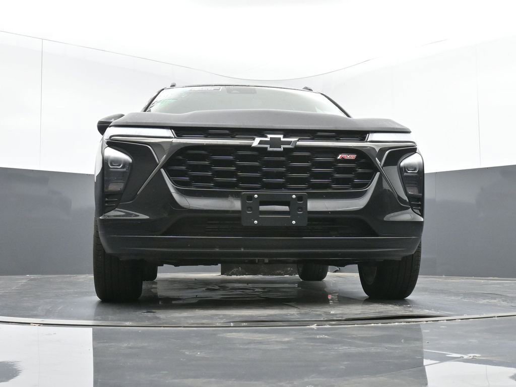 Certified 2026 Chevrolet Trax RS w/ Driver Confidence Package image 42