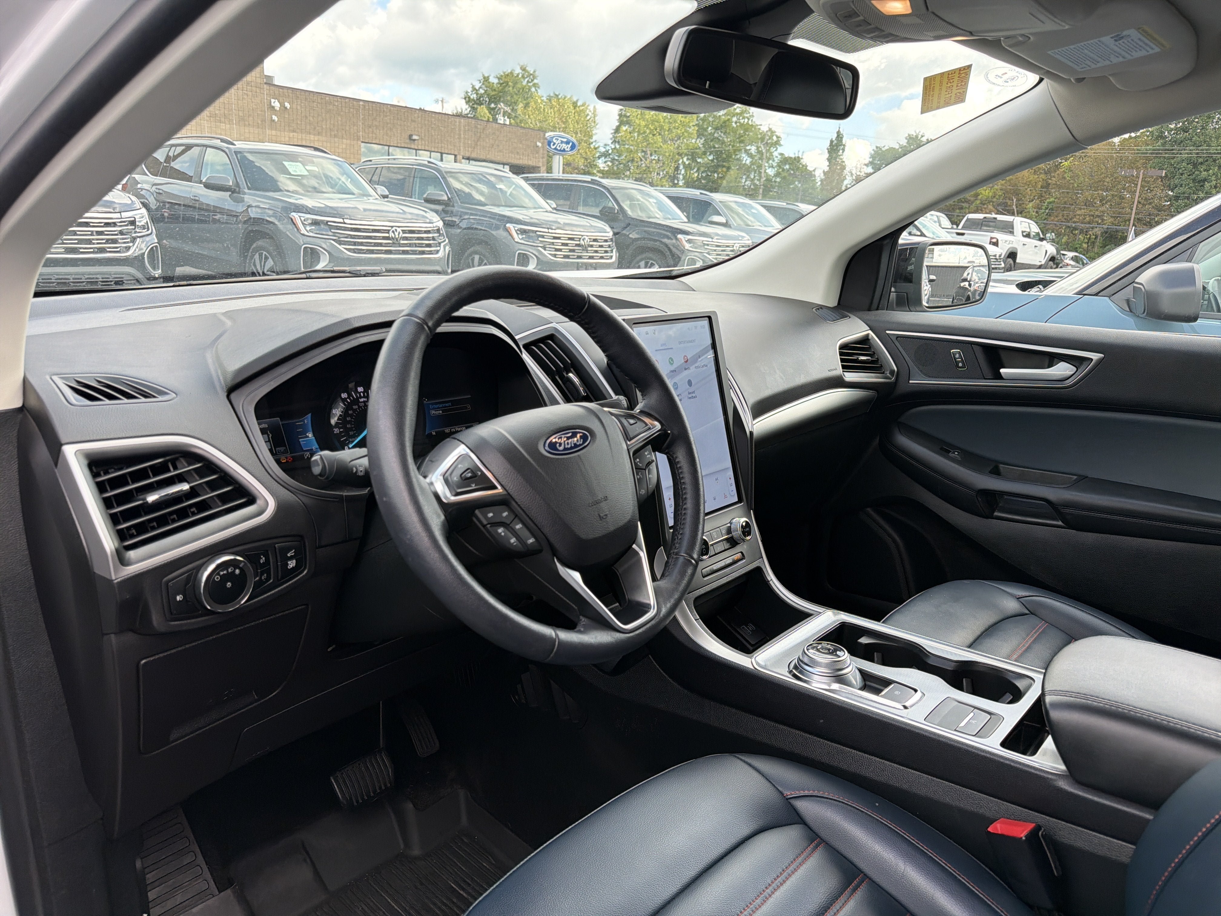 Used 2024 Ford Edge SEL w/ Sport Appearance Package AWD/4WD image 8