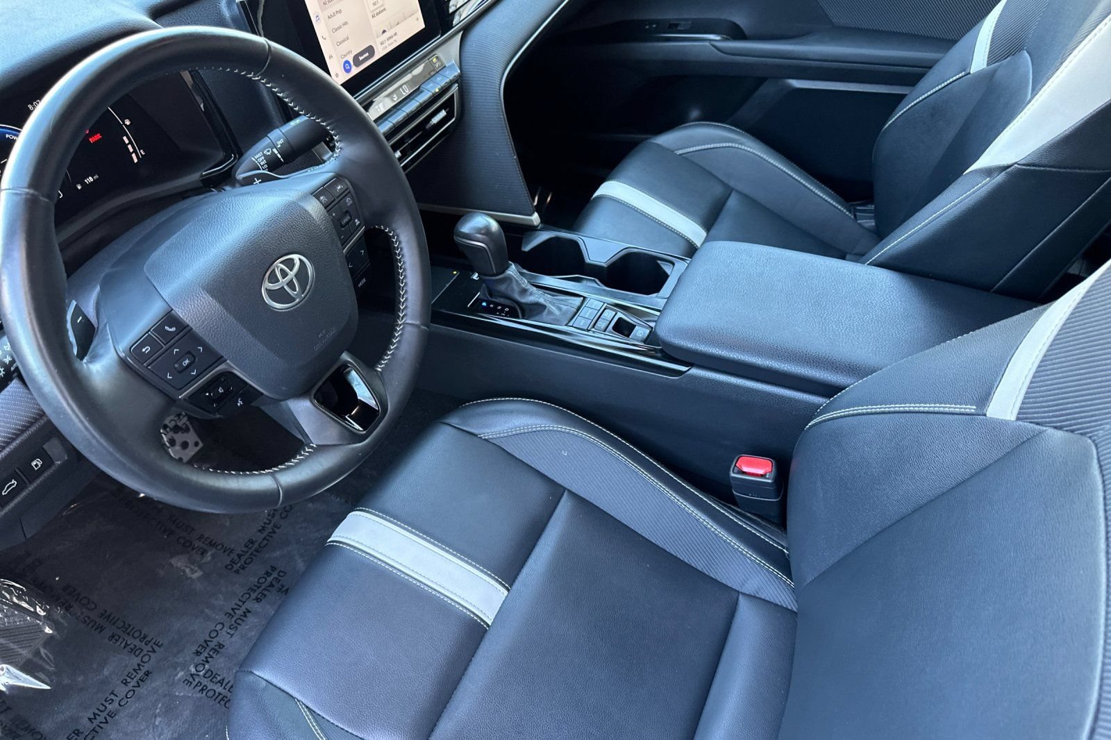 Certified 2025 Toyota Camry SE FWD image 10