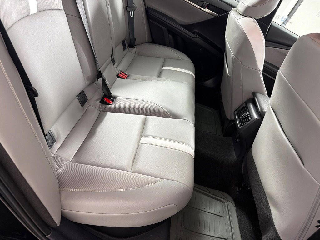 Used 2025 Toyota Camry SE FWD image 20