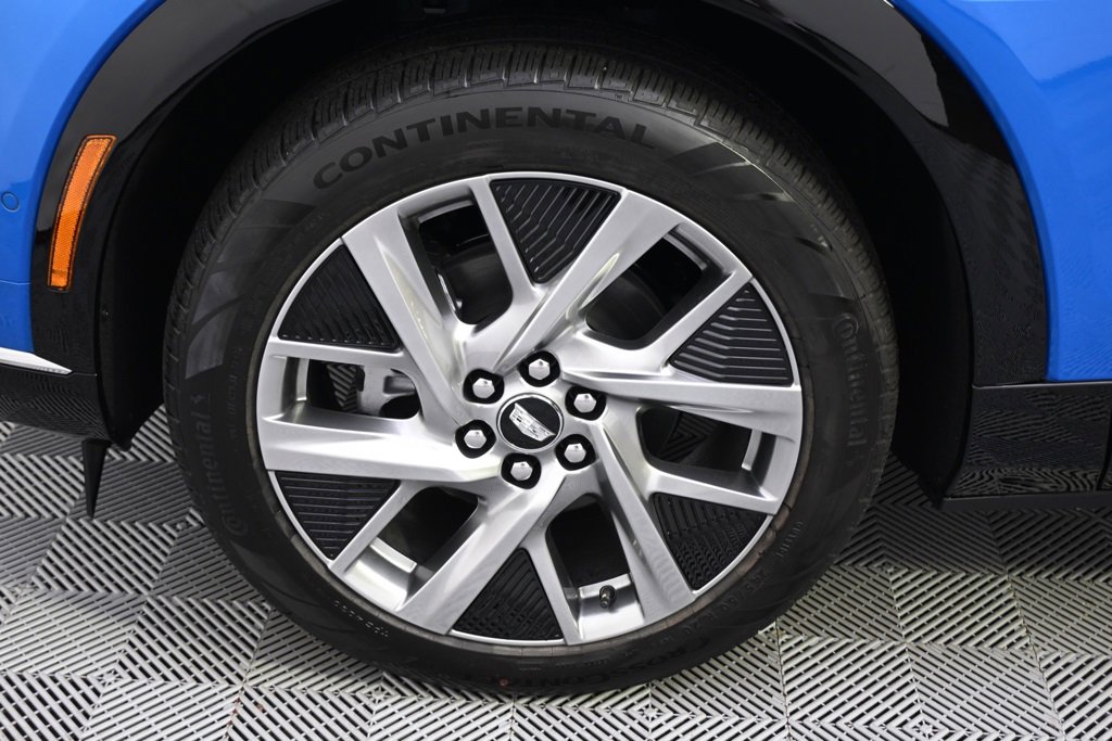 New 2025 Cadillac Optiq Luxury 1 w/ LPO, Floor Liner Package image 20