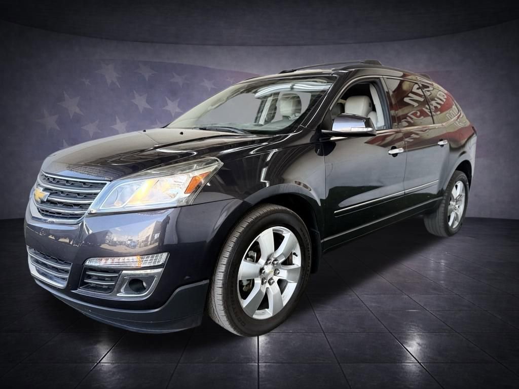 Used 2015 Chevrolet Traverse LTZ FWD image 4