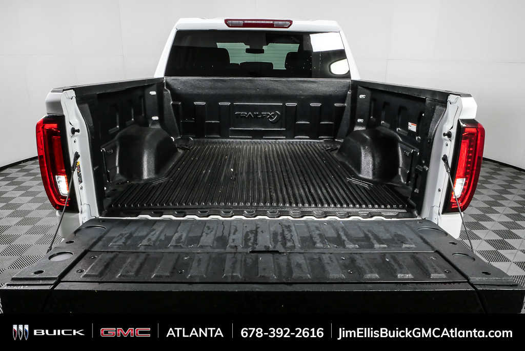 Used 2025 GMC Sierra 1500 SLT image 29