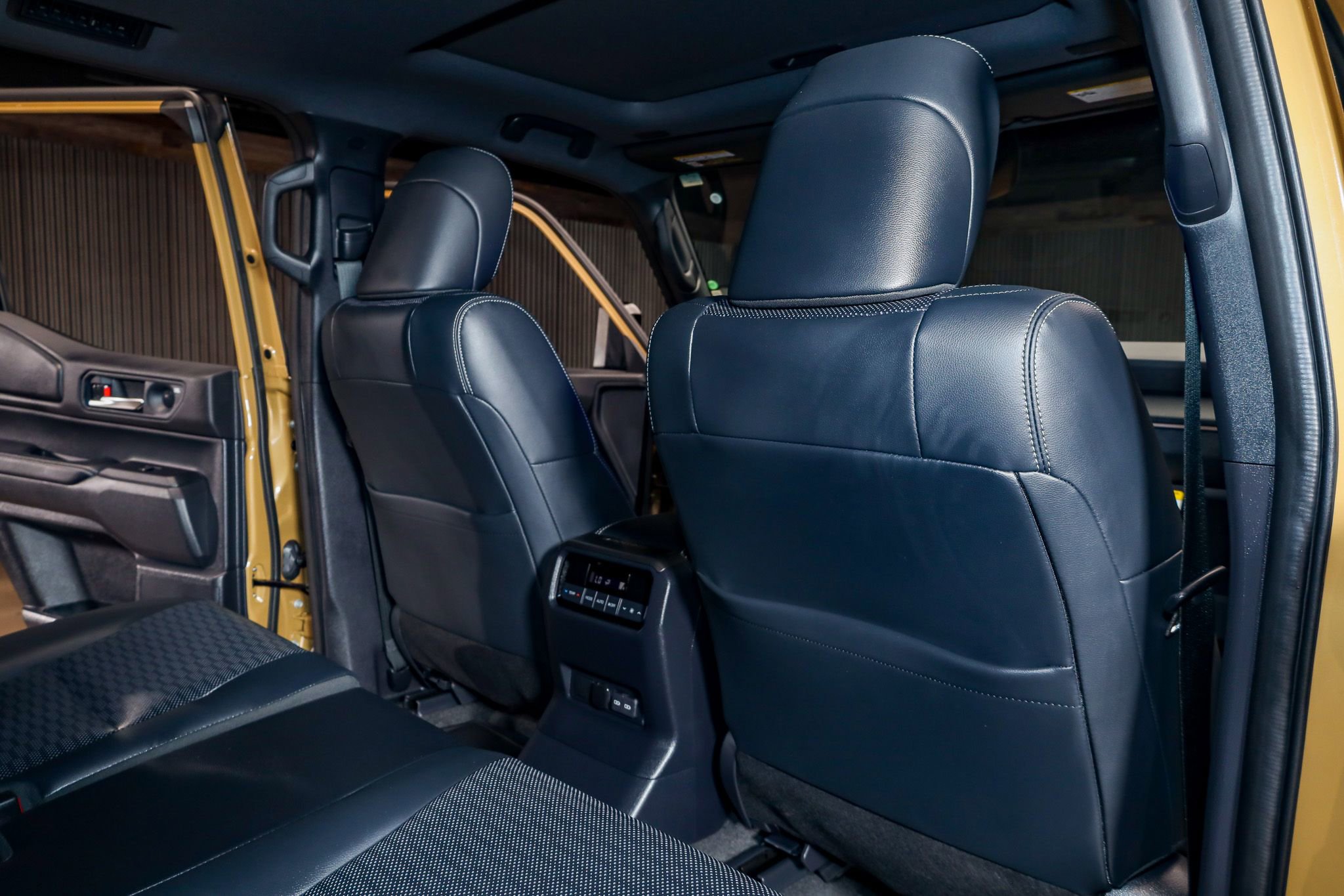 Used 2025 Toyota Land Cruiser image 23