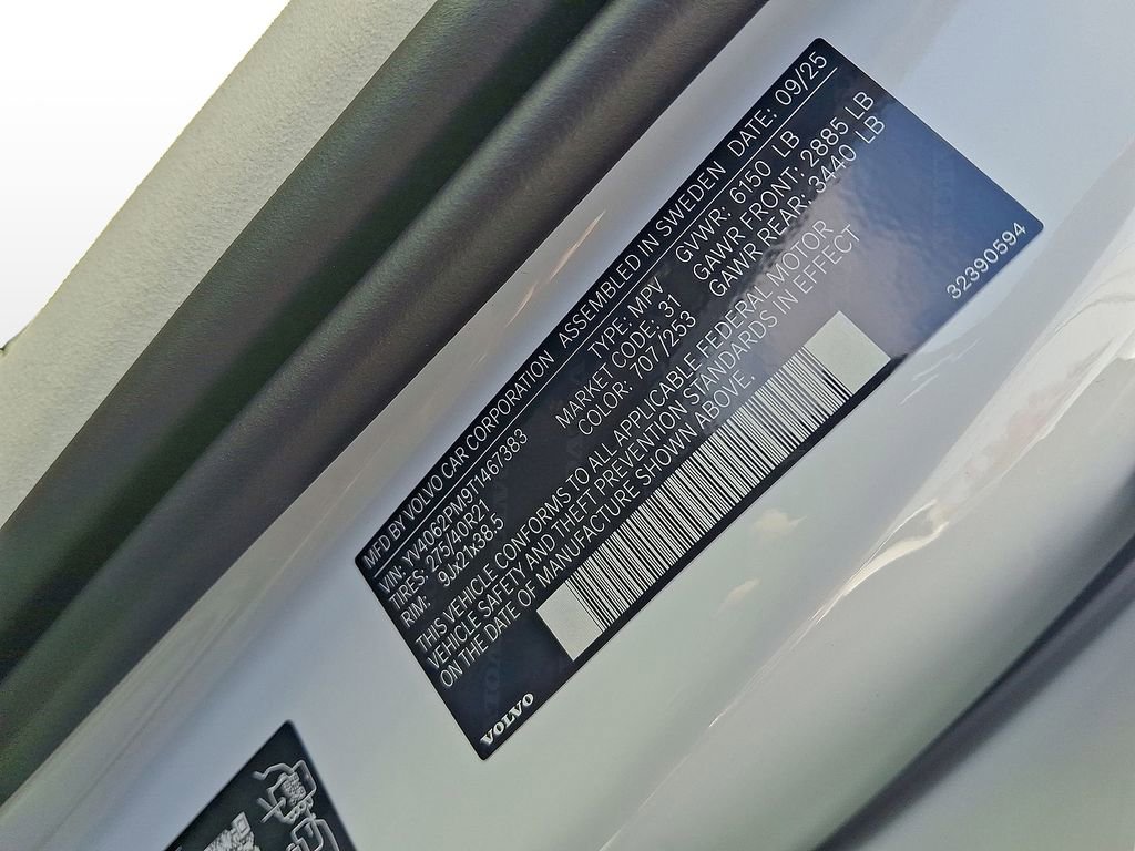 New 2026 Volvo XC90 B6 Ultra w/ Lounge Package image 18