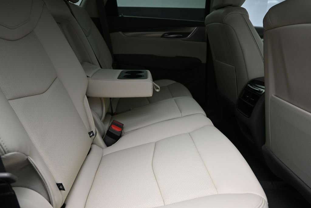 New 2026 Cadillac XT5 Premium Luxury AWD/4WD image 18