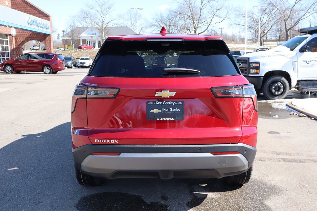 New 2026 Chevrolet Equinox LT w/ Convenience Package II image 29