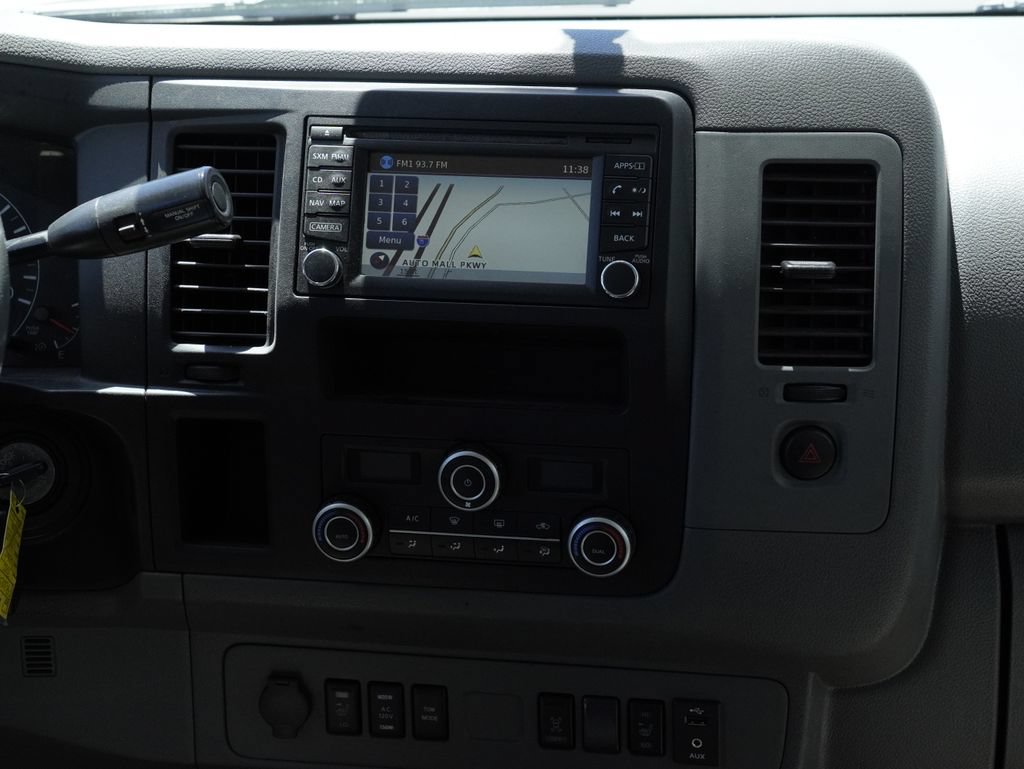 Used 2020 Nissan NV 3500 SL RWD image 28