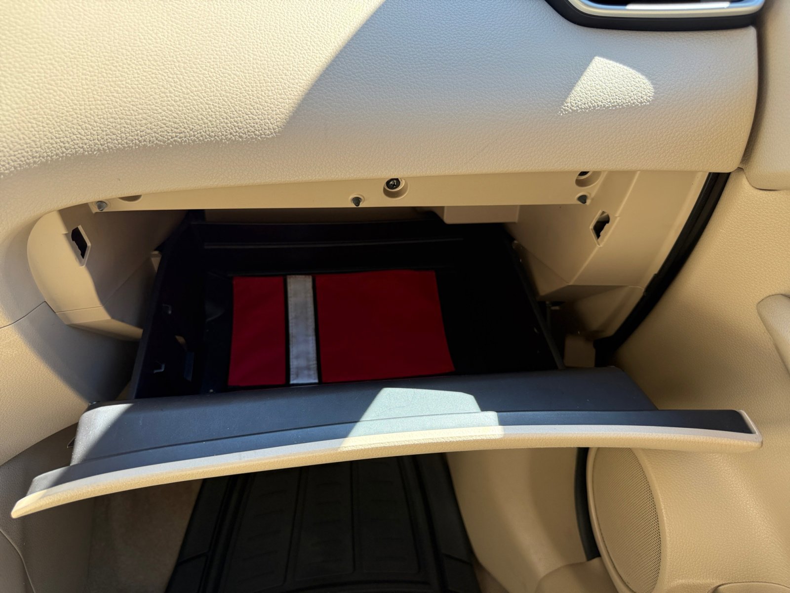 Used 2015 Nissan Rogue SL image 20