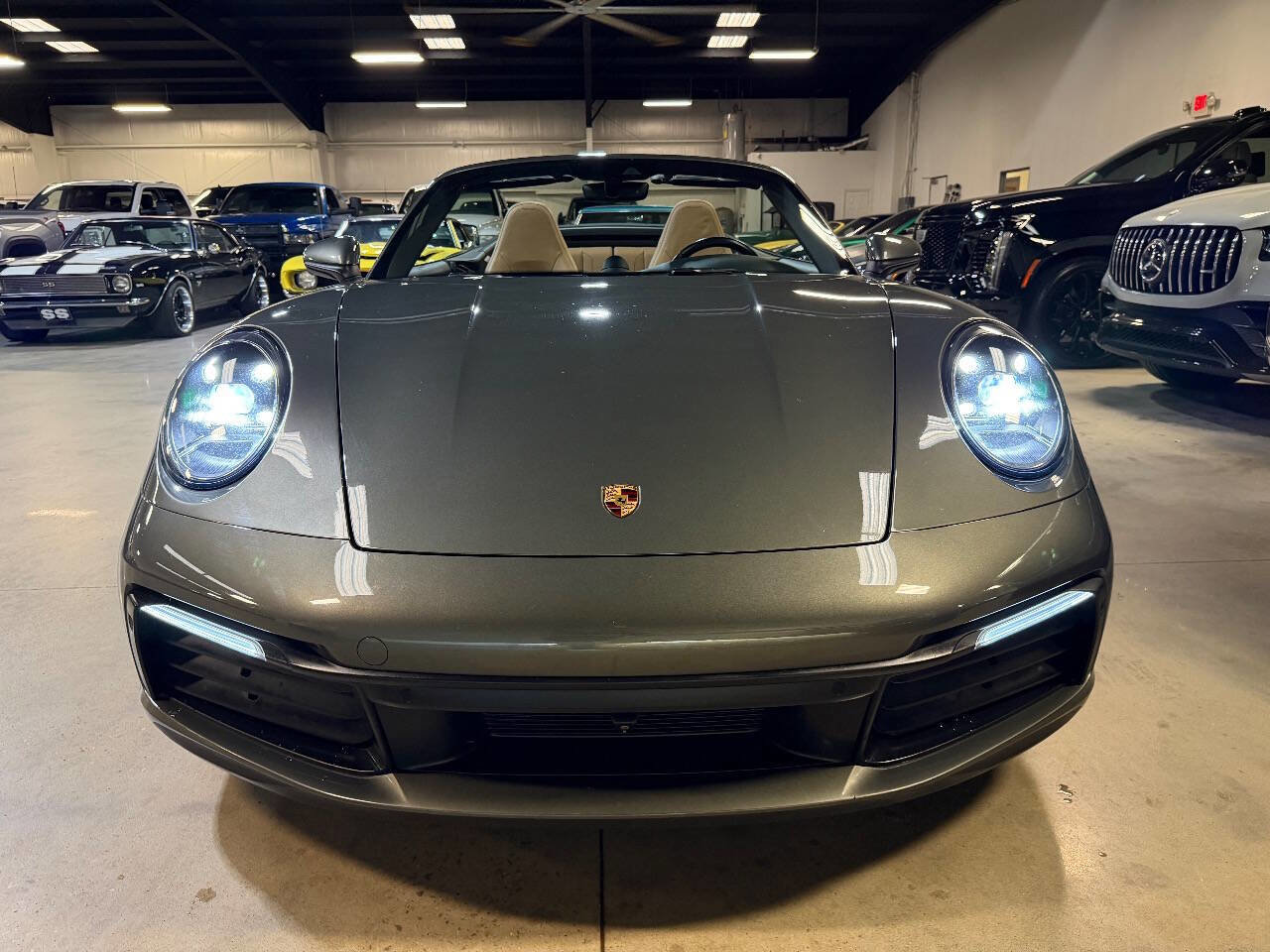 Used 2023 Porsche 911 Carrera image 30