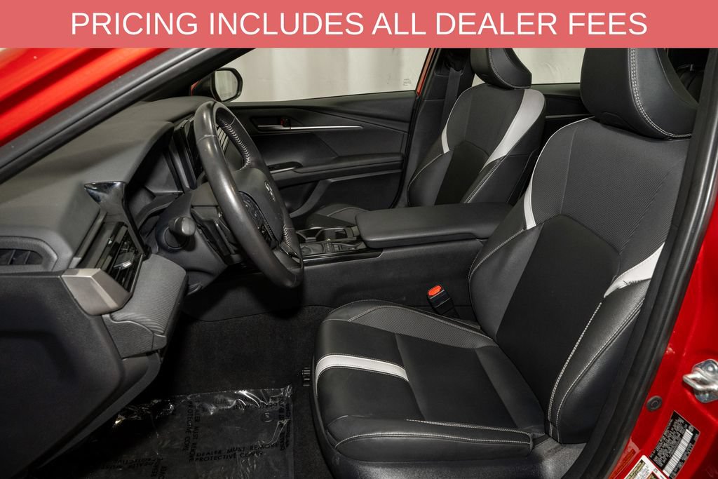 Used 2025 Toyota Camry SE FWD image 10