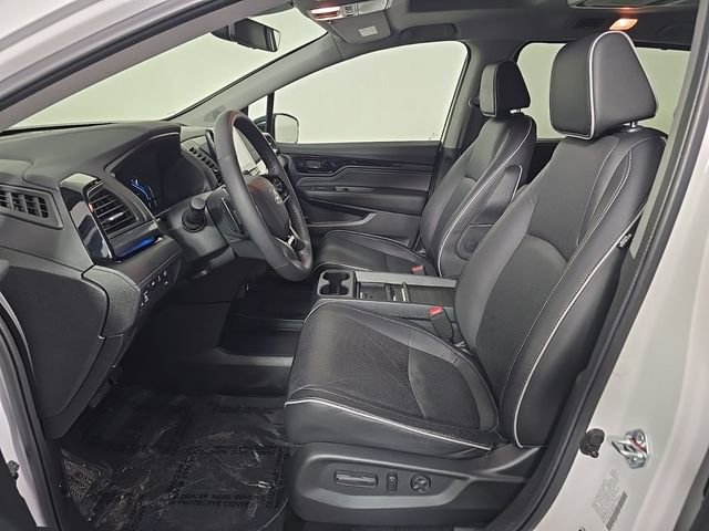 Used 2024 Honda Odyssey Elite image 5
