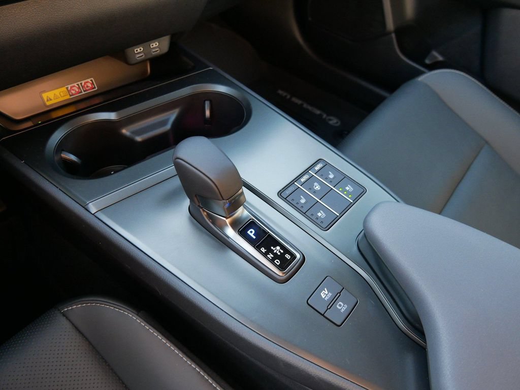 New 2026 Lexus UX 300h AWD image 23