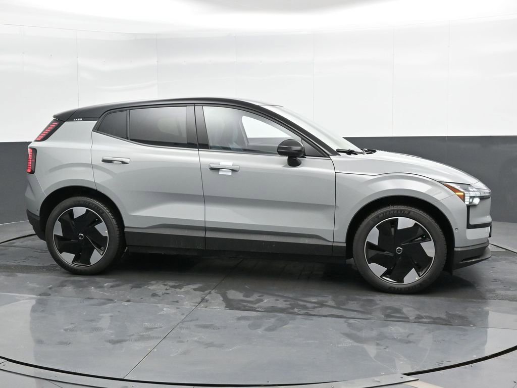 New 2025 Volvo EX30 Ultra image 3
