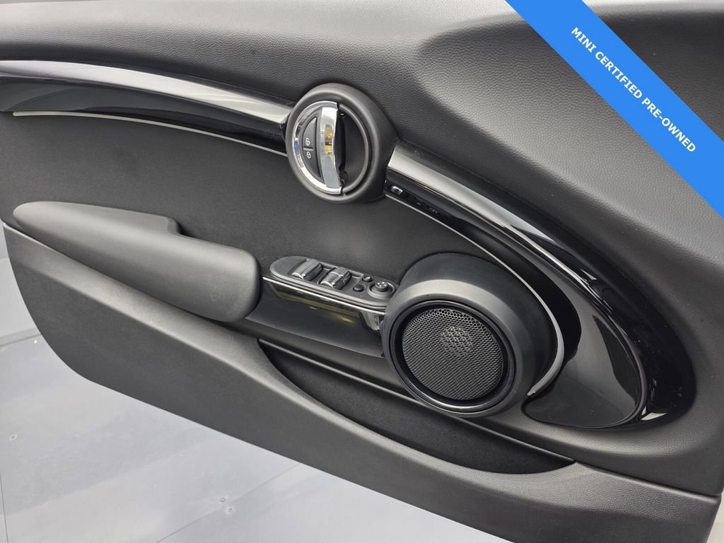 Used 2023 MINI Cooper S image 27