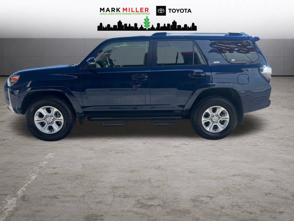 Certified 2024 Toyota 4Runner SR5 Premium w/ Moonroof Package AWD/4WD image 2