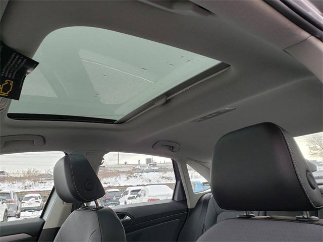 New 2026 Volkswagen Jetta SE image 7