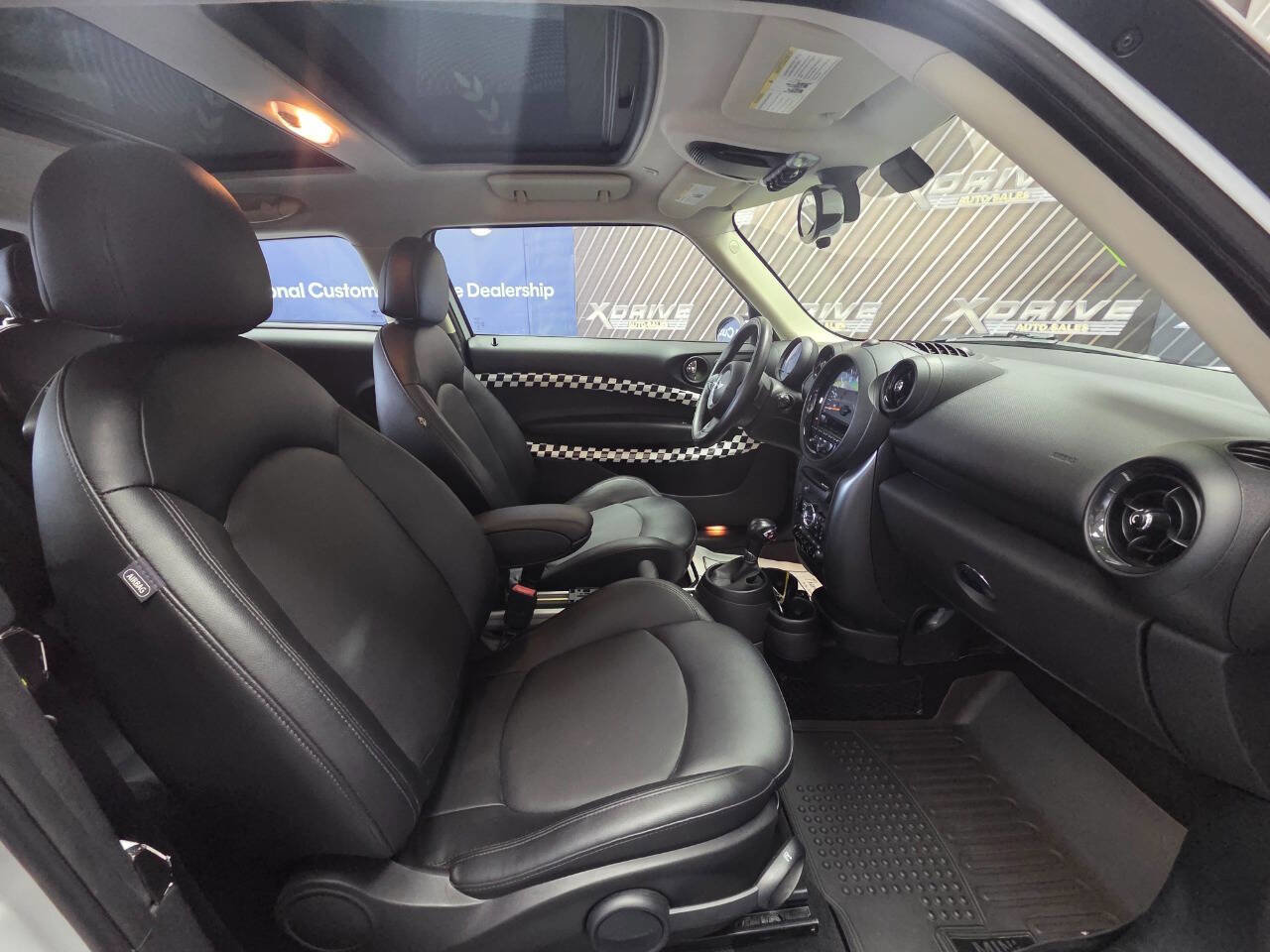 Used 2015 MINI Cooper Paceman S image 25