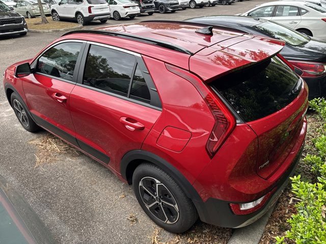Used 2026 Kia Niro LX FWD image 4