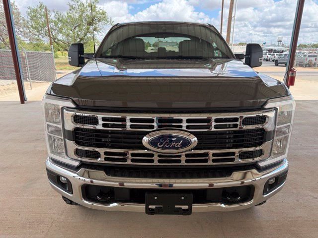 New 2026 Ford F250 XLT w/ Tremor Off-Road Package AWD/4WD image 2