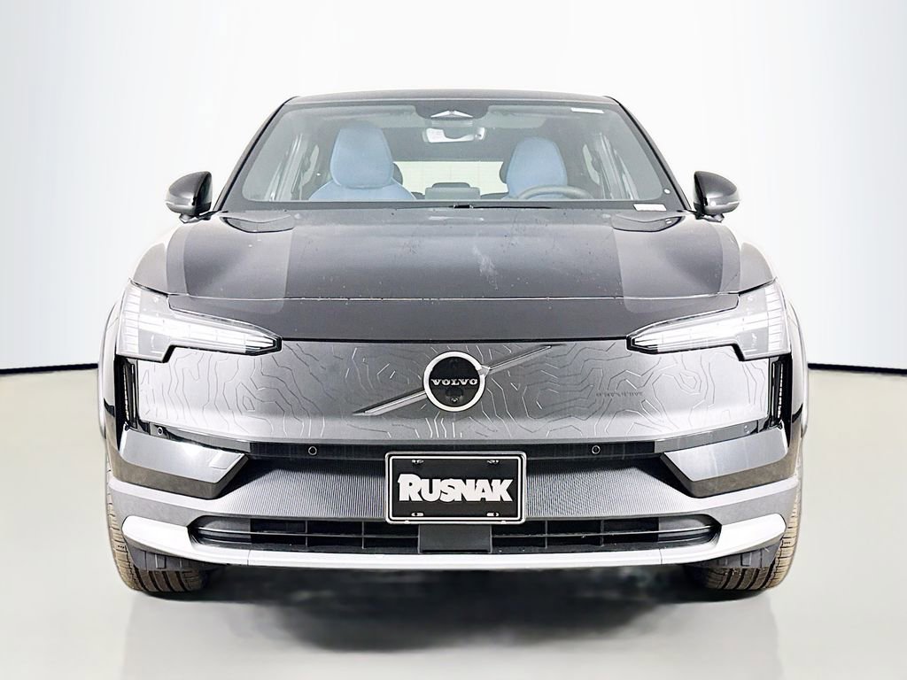 New 2026 Volvo EX30 Cross Country Ultra w/ Protection Package Premier AWD/4WD image 2