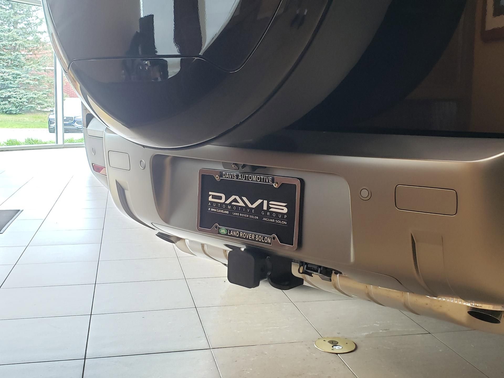 New 2026 Land Rover Defender 130 S AWD/4WD image 15