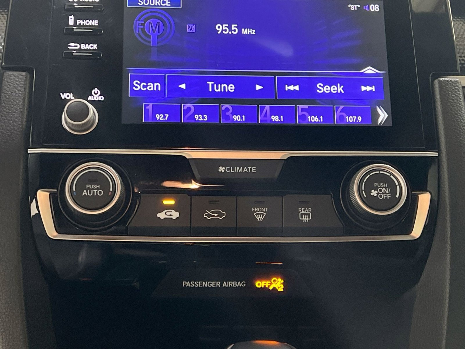 Used 2019 Honda Civic Sport image 16