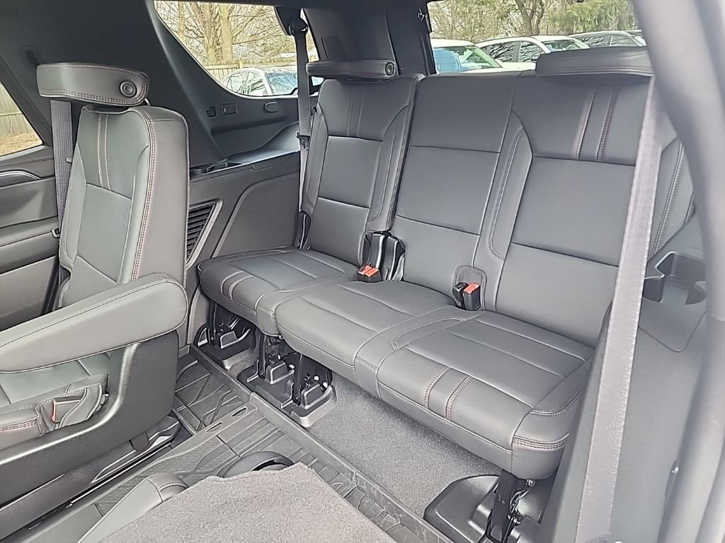 Used 2024 Chevrolet Tahoe RST w/ Sport Performance Package image 41