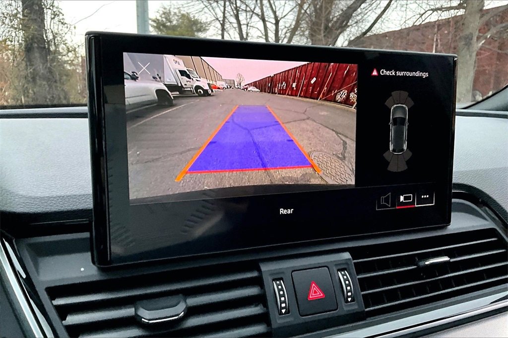 Used 2025 Audi Q5 2.0T Premium w/ Convenience Plus Package image 14