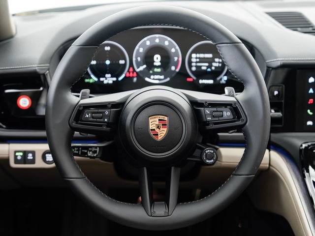 Certified 2025 Porsche Panamera 4 E-Hybrid AWD/4WD image 13