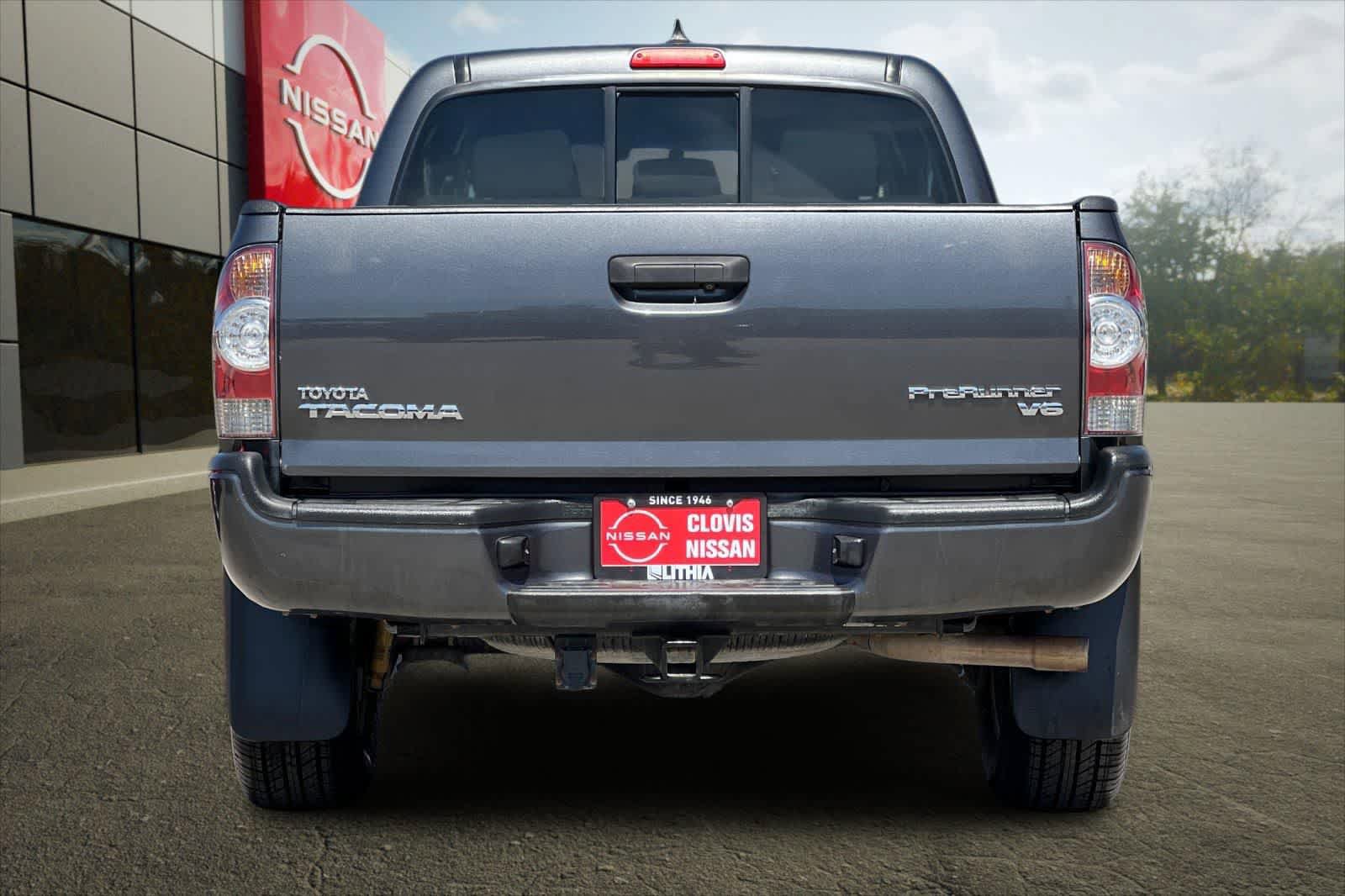 Used 2015 Toyota Tacoma PreRunner RWD image 8