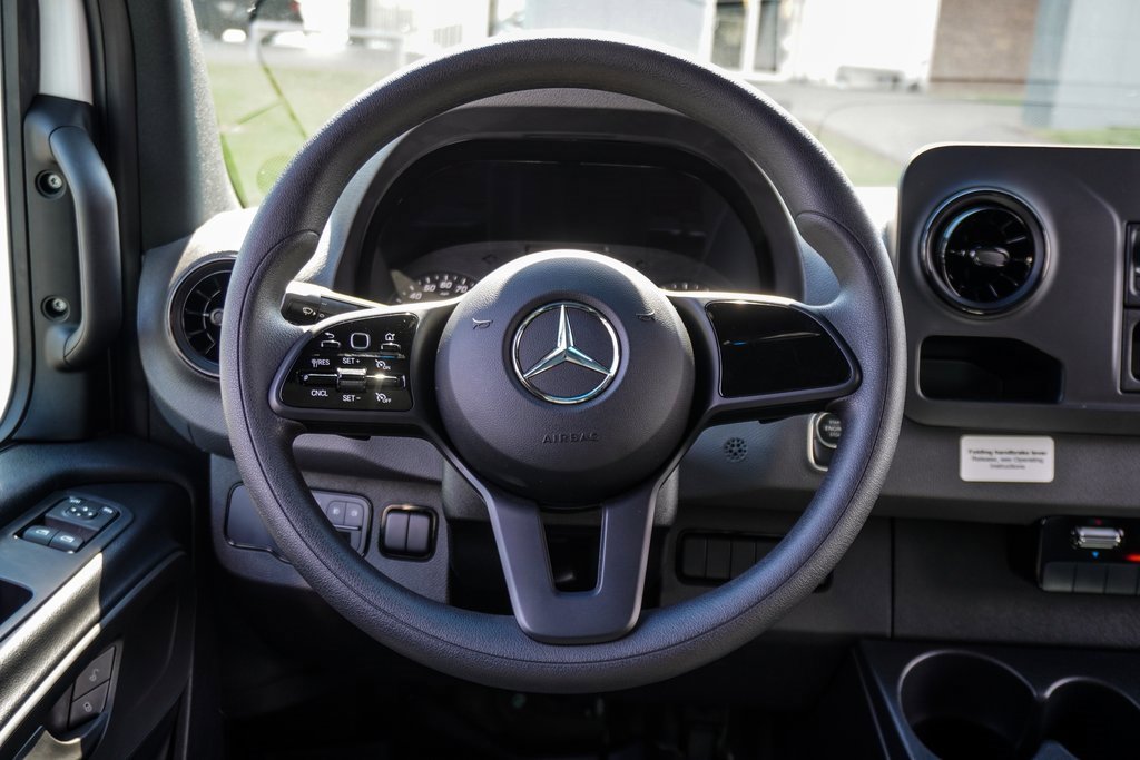 Used 2021 Mercedes-Benz Sprinter 3500 w/ Swivel Seat Package image 29