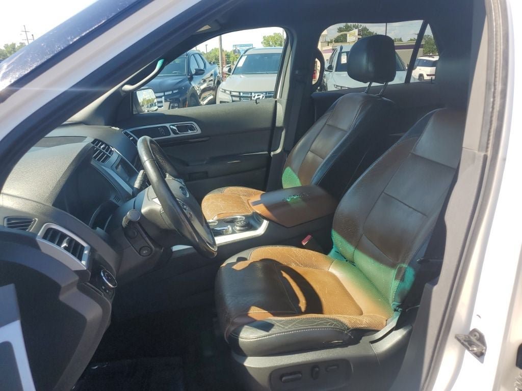 Used 2011 Ford Explorer Limited w/ 302A Rapid Spec Order Code AWD/4WD image 15