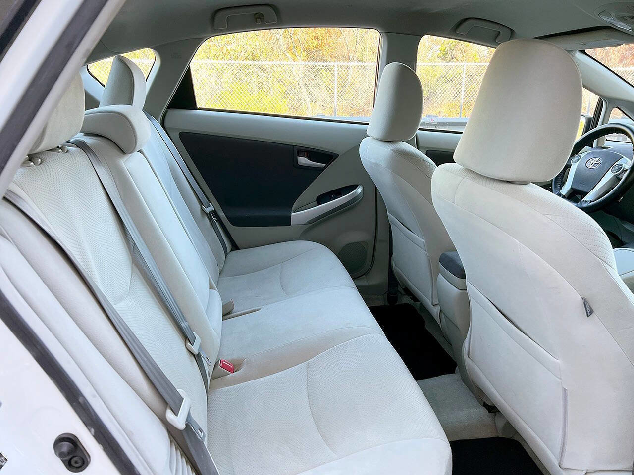 Used 2010 Toyota Prius Five image 42