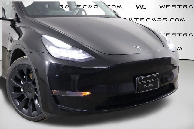Used 2023 Tesla Model Y Long Range image 47